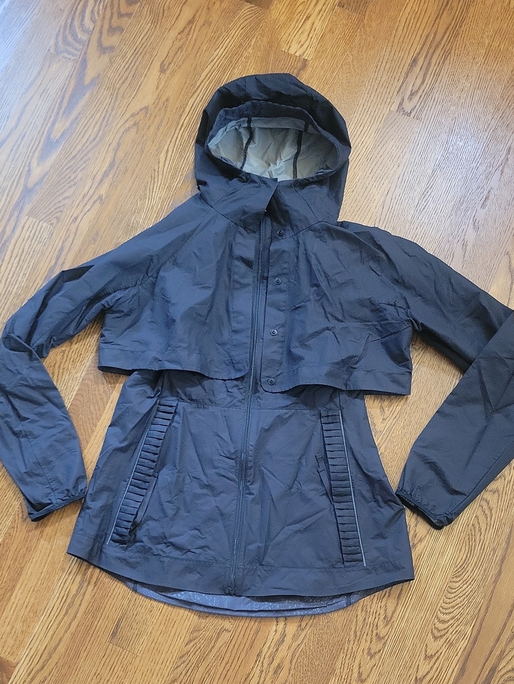 Lululemon Black Hooded Convertible Windbreaker Jacket/vest, Size Large, 12
